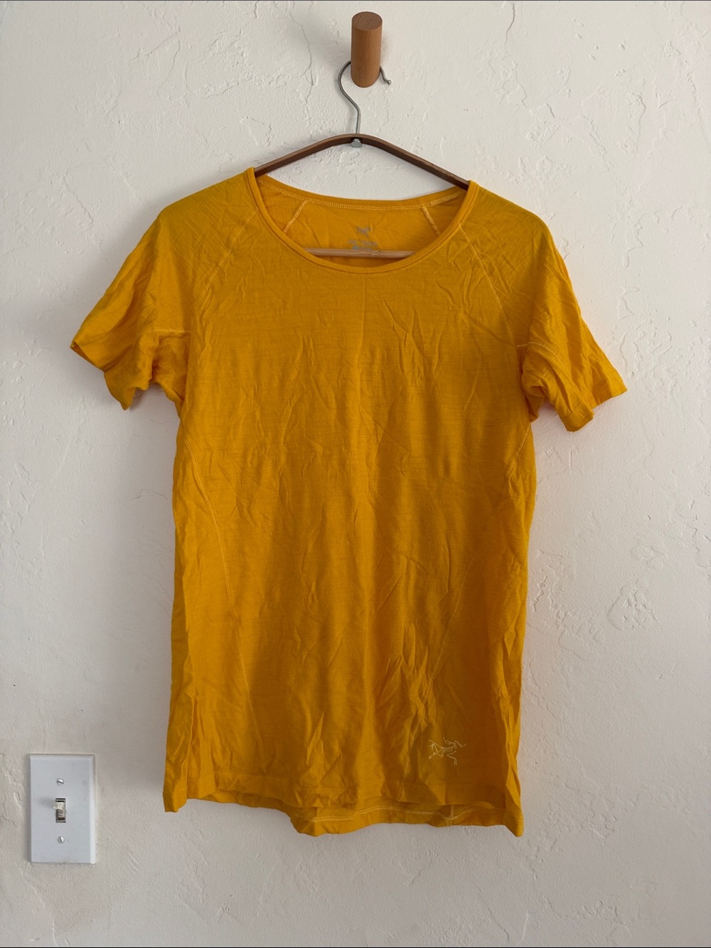 Arc'teryx Women's Wool Short Sleeve Tee in Mustard Yellow